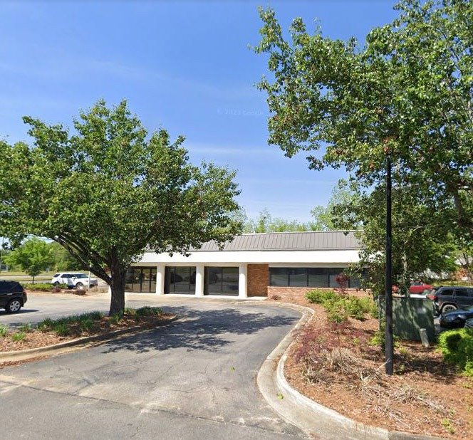 CurePoint Cancer Treatment Center – Facility and Parking View